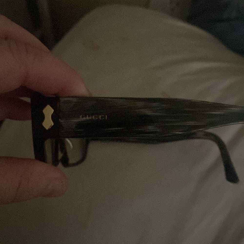 Gucci glasses - Picture 2 of 5